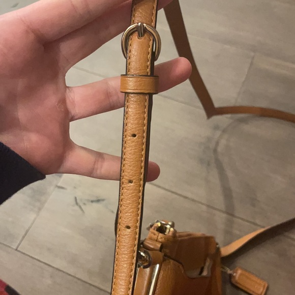 Coach Crossbody Leather Purse - Picture 7 of 7